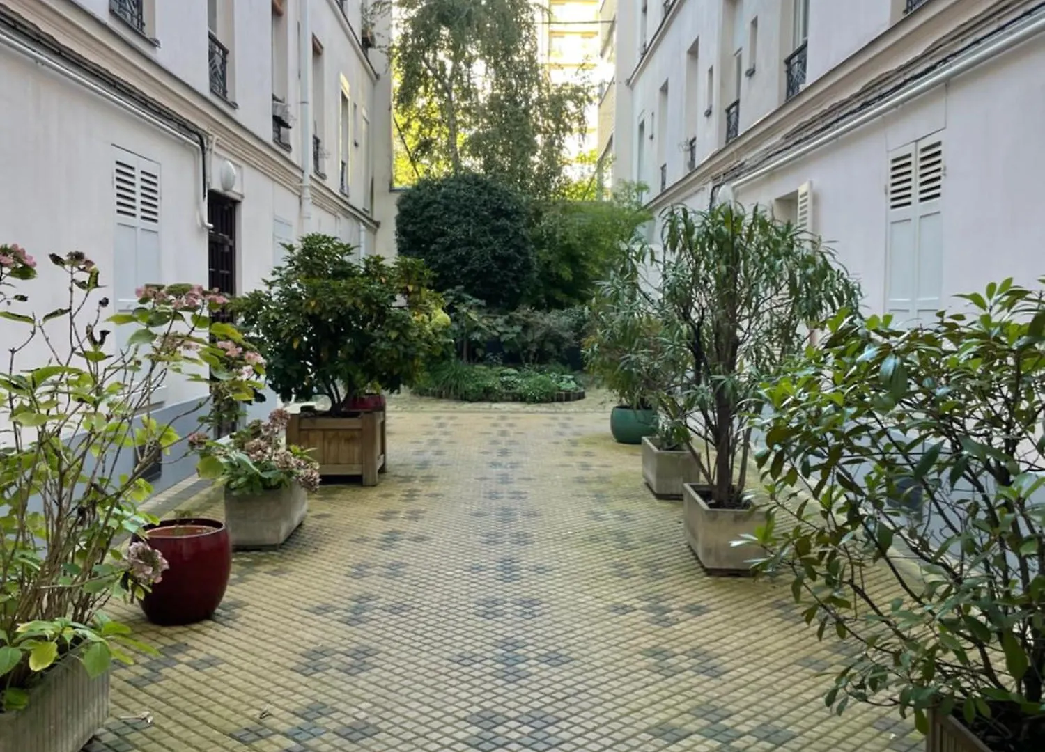 Apartment Appartement Au Rez De Chaussee Pres De Gare De Lyon Paris